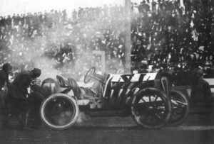 первые автомобильные гонки